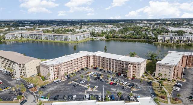 Photo of 3937 Lake Bayshore Dr #401, Bradenton, FL 34205