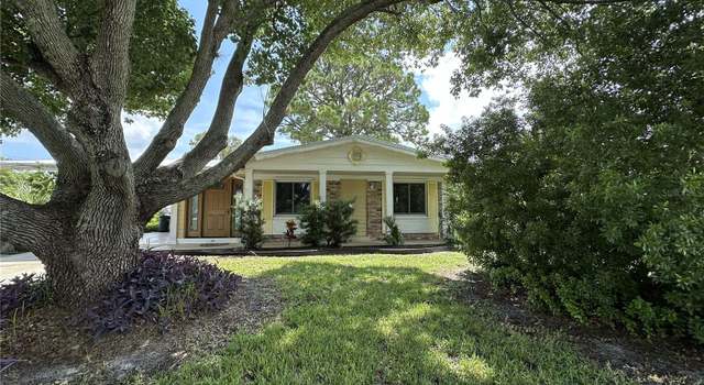 Photo of 923 Lexington Rd, Rockledge, FL 32955