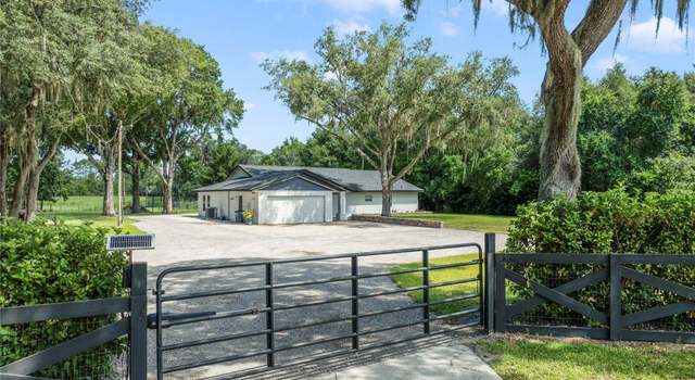 Photo of 3428 N County Road 426, Geneva, FL 32732
