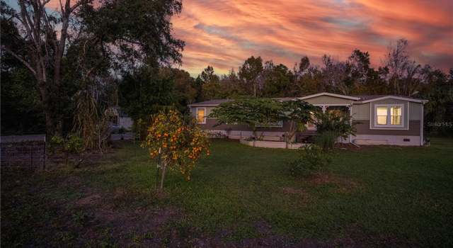Photo of 227 N Putnam Grove Rd, Oak Hill, FL 32759