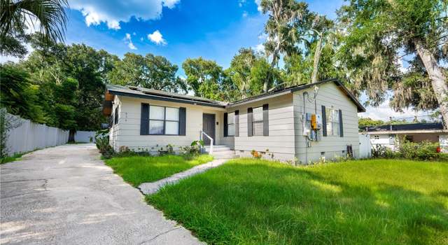 Photo of 535 W Division St, Deland, FL 32720