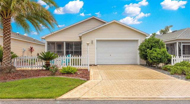 Photo of 992 Davit Pl, The Villages, FL 32162