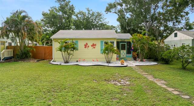 Photo of 1212 Hull St S, Gulfport, FL 33707