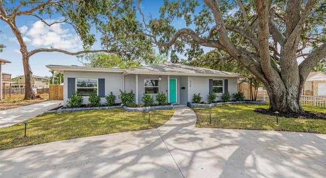 Photo of 526 62nd Ave NE, St Petersburg, FL 33702