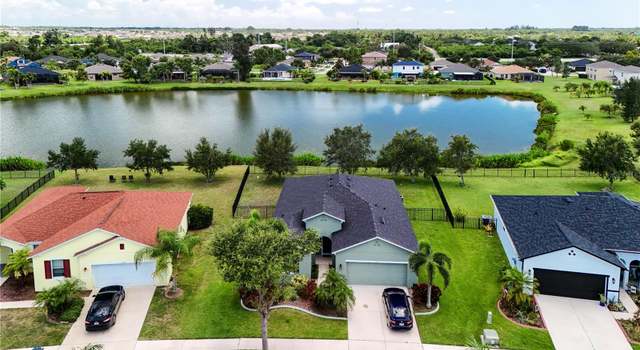 Photo of 205 Star Shell Dr, Apollo Beach, FL 33572