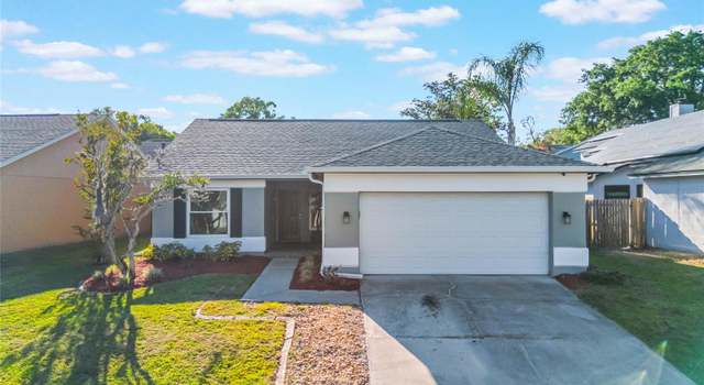 Photo of 1052 Dees Dr, Oviedo, FL 32765