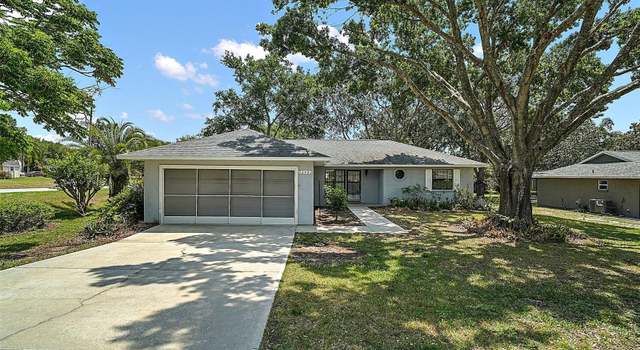 Photo of 36482 Doral Dr, Grand Island, FL 32735