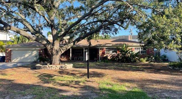Photo of 5002 W Poe Ave, Tampa, FL 33629