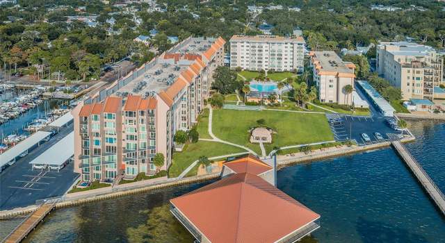 Photo of 632 Edgewater Dr #439, Dunedin, FL 34698