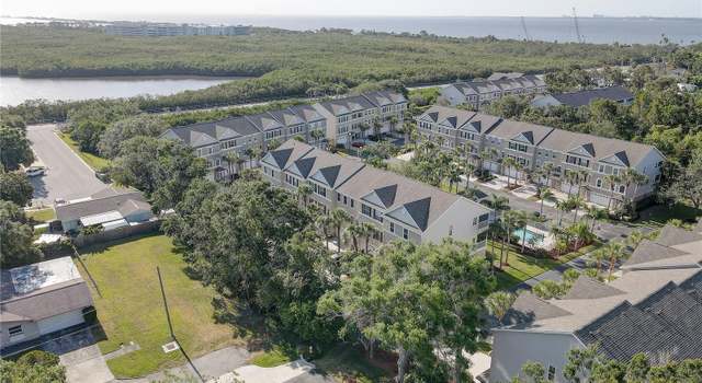 Photo of 29 Seagrape Cir, Clearwater, FL 33759