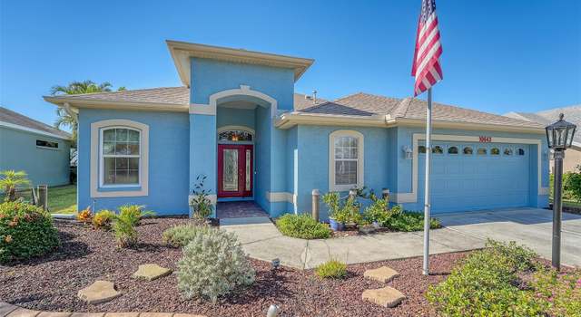 Photo of 10643 Old Grove Cir, Bradenton, FL 34212