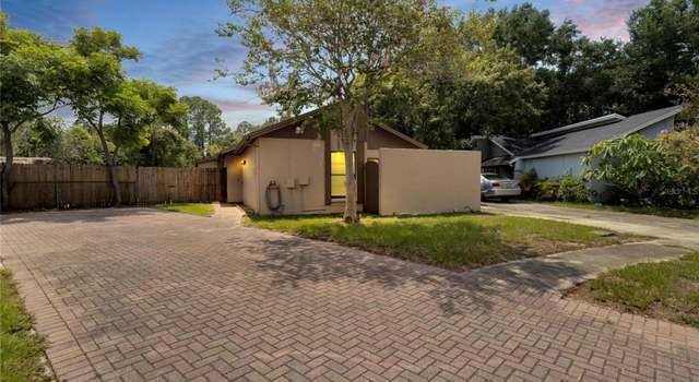 Photo of 2022 Gregory Dr, Tampa, FL 33613