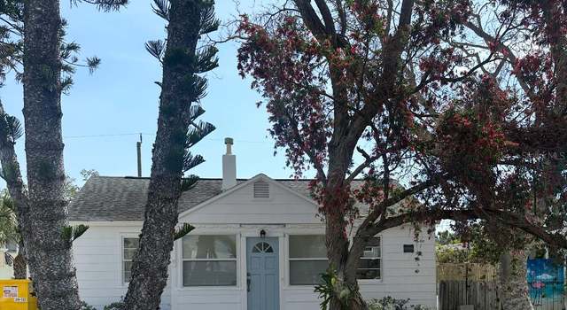 Photo of 3038 Dupont St S, Gulfport, FL 33707