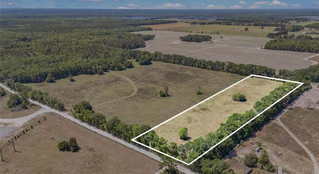 Photo of 868 SW Fry Ave #1, Fort White, FL 32038