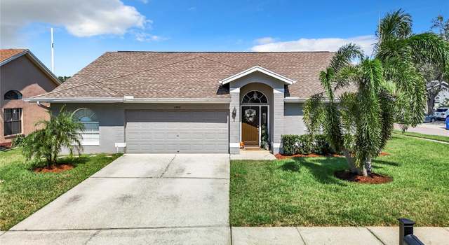 Photo of 11401 Zenith Cir, Tampa, FL 33635