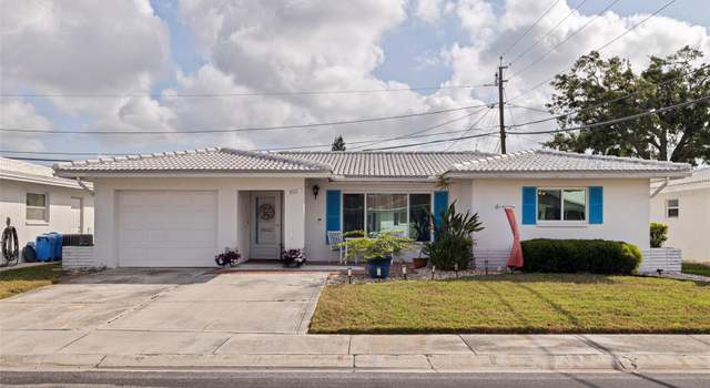 Photo of 9511 45th St N #9511, Pinellas Park, FL 33782