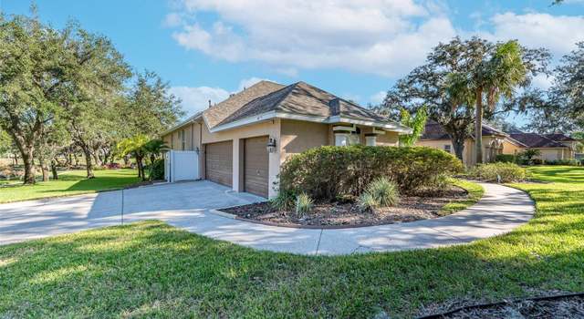 Photo of 5109 Sylvan Oaks Dr, Valrico, FL 33596