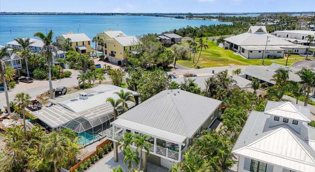 Photo of 229 S Harbor Dr, Holmes Beach, FL 34217