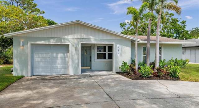Photo of 2575 Granada Cir E, St Petersburg, FL 33712
