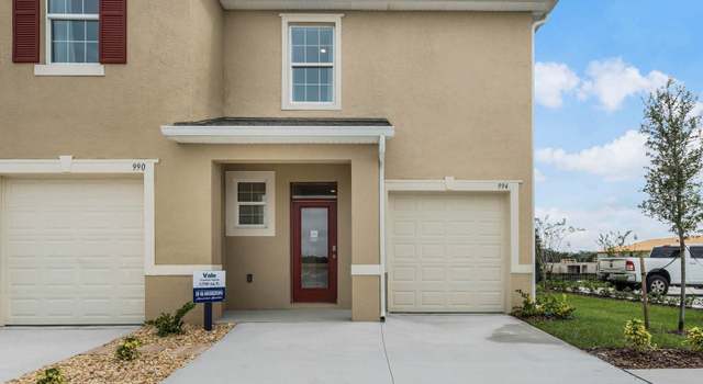 Photo of 1018 Lido Dr, Howey In The Hills, FL 34737