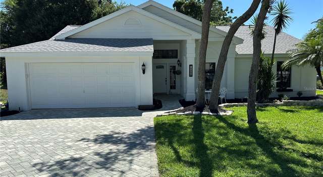 Property at 8209 Golf Club Ct, HUDSON, FL 34667, 2 beds, 2 baths
