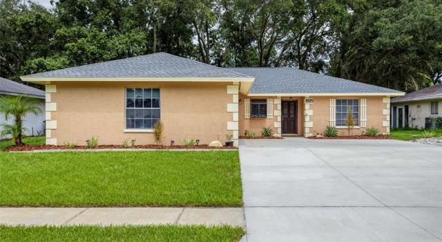 Photo of 1925 Tidewater Ct, Wesley Chapel, FL 33543