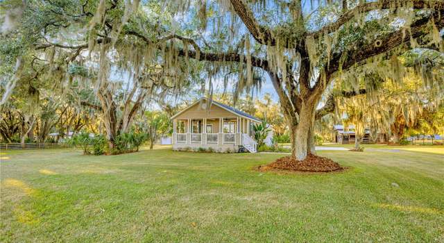 Photo of 10533 Lithia Pinecrest Rd, Lithia, FL 33547