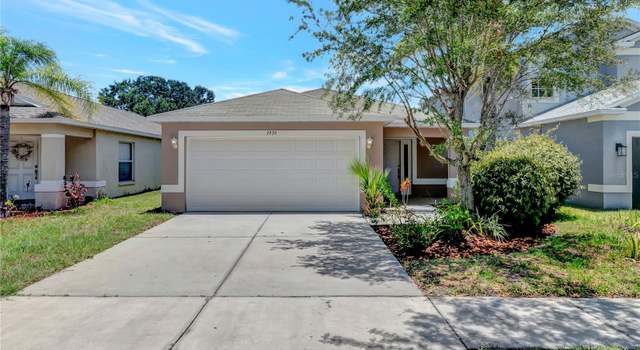 Photo of 7939 Carriage Pointe Dr, Gibsonton, FL 33534