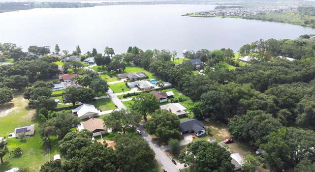 Photo of 910 Van Dr, Auburndale, FL 33823