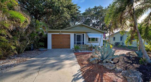 Photo of 421 Riviera St, Venice, FL 34285