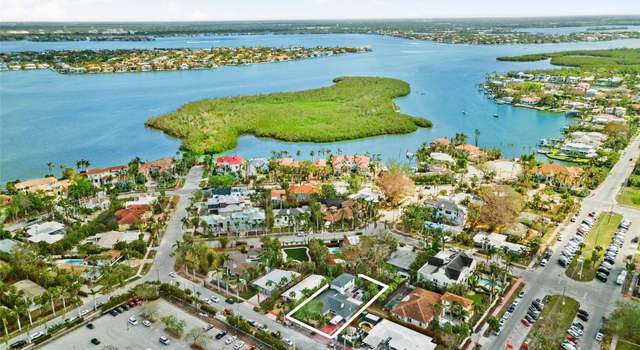 Photo of 430 Monroe Dr, Sarasota, FL 34236