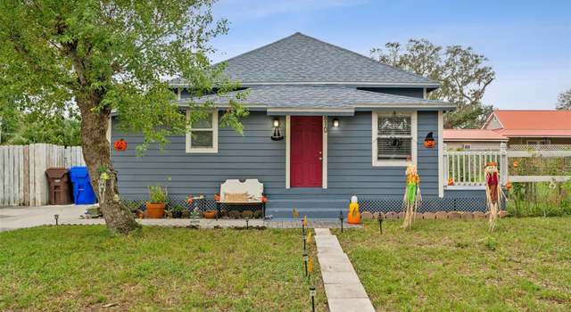 Photo of 810 Bay St, Kissimmee, FL 34744