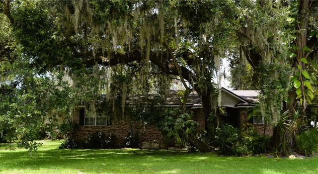 Photo of 460 Oak St, Osteen, FL 32764