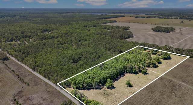 Photo of 982 SW Fry Ave #4, Fort White, FL 32038