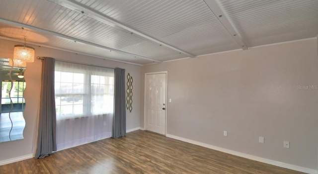 Photo of 1920 E Edgewood Dr Unit R8, Lakeland, FL 33803