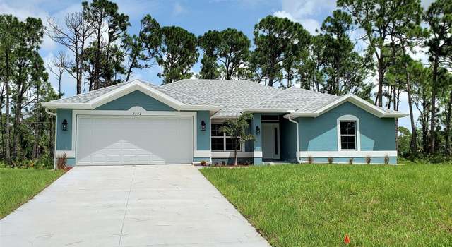 Photo of 2552 Jacobs St, Port Charlotte, FL 33953