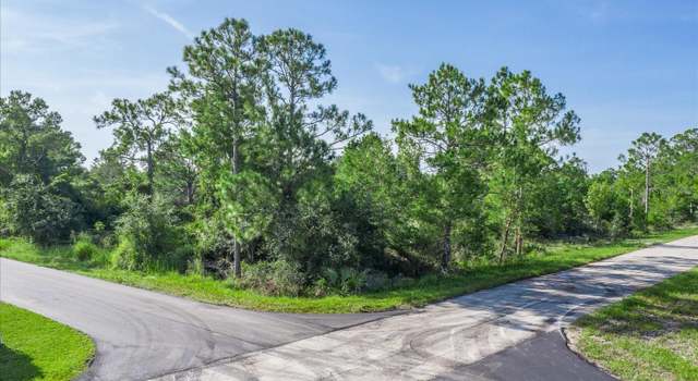 Photo of 212 Avenger St NW, Lake Placid, FL 33852