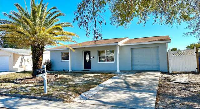 Photo of 9350 Barrington Ln, Port Richey, FL 34668