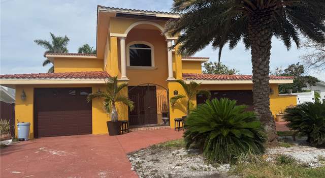 Photo of 11105 8th St E, Treasure Island, FL 33706