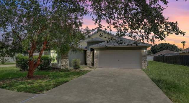 Photo of 1462 Lake Shore Ranch Dr, Seffner, FL 33584