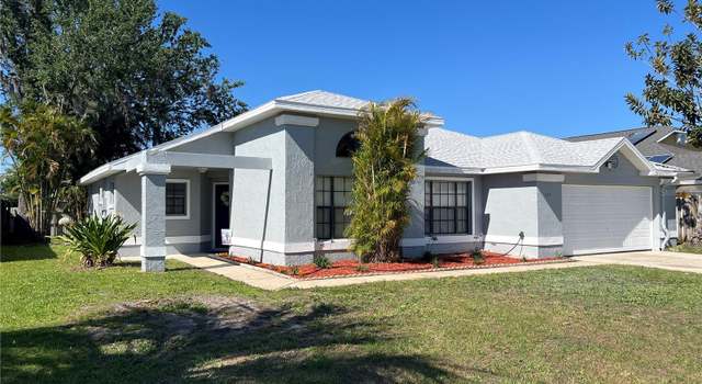 Photo of 377 Blue Bayou Dr, Kissimmee, FL 34743