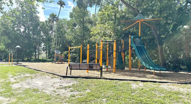 Photo of 433 Woodcrest St, Winter Springs, FL 32708