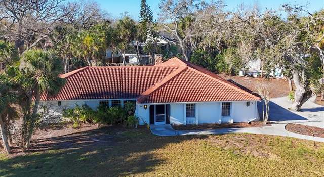 Photo of 670 Venice Ln, Sarasota, FL 34242