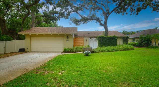 Photo of 13878 Oak Forest Blvd N, Seminole, FL 33776