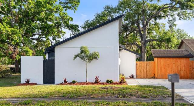 Photo of 1965 Gregory Dr, Tampa, FL 33613