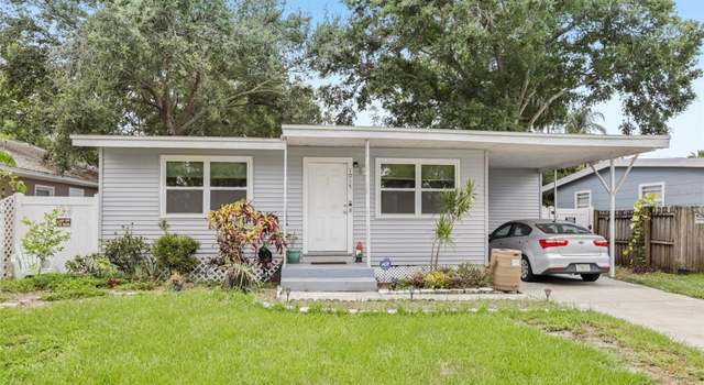Photo of 1015 13th Ave NW, Largo, FL 33770