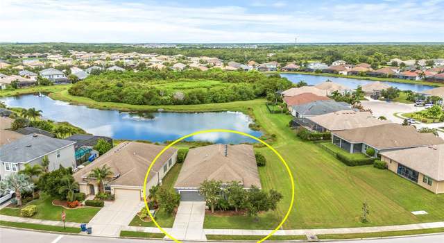 Photo of 815 Rosemary Cir, Bradenton, FL 34212