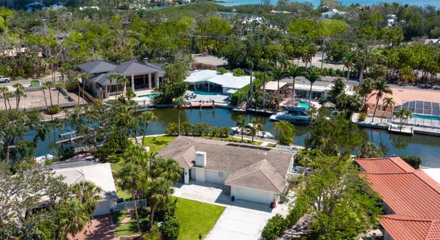 Photo of 609 Lotus Ln, Sarasota, FL 34242