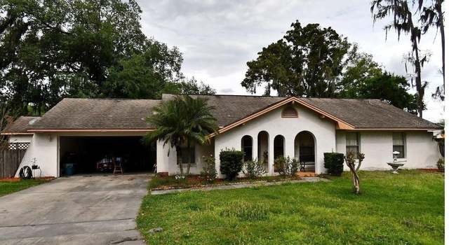 Photo of 4300 Oak Ct, Saint Cloud, FL 34769