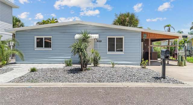 Photo of 18053 2nd St E, Redington Shores, FL 33708
